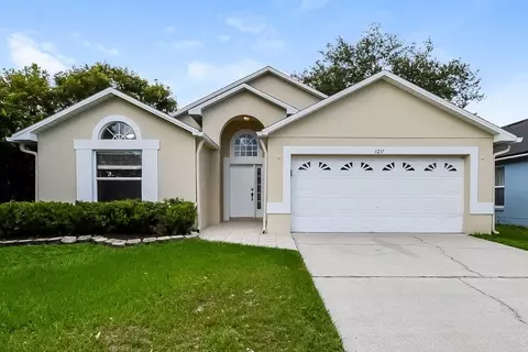 3237 Harpers Ferry Ct, Hunters Creek, FL 32837