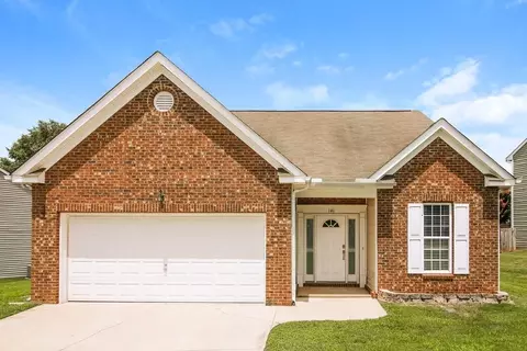 141 Hutson Ln, Clayton, NC 27527