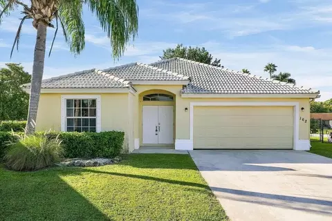 162 Preserve Dr, Royal Palm Beach, FL 33411