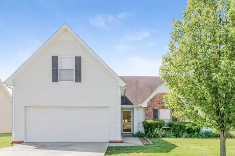 1245 Saint Andrews Dr, Murfreesboro, TN 37128