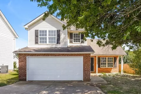 3064 Ace Wintermeyer Dr, La Vergne, TN 37086