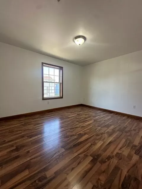 456 2nd St, California, PA 15419