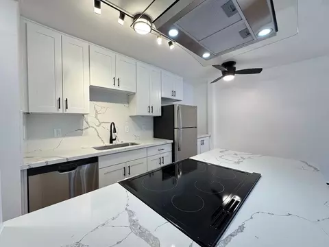 501 Summit Ave E, Seattle, WA 98102 photo 37