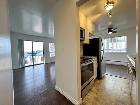 501 Summit Ave E, Seattle, WA 98102 photo 3