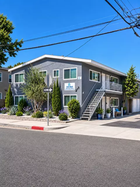 273 Bonito Ave, Long Beach, CA 90802 photo 7