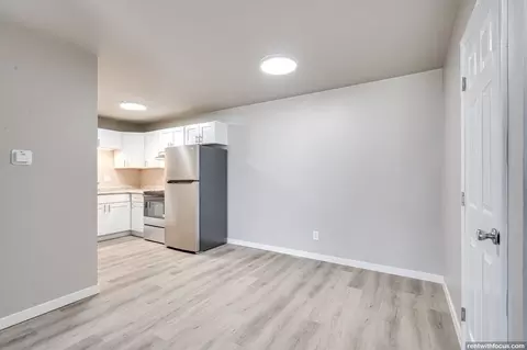 1459 Elm St, Green Bay, WI 54302