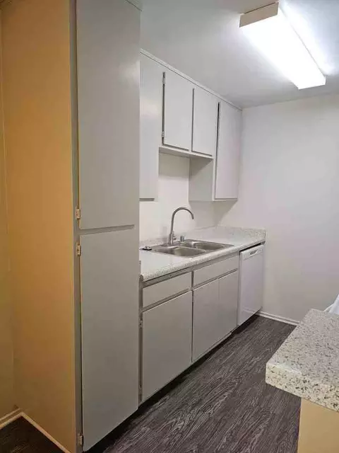 10640 Colima Rd, South Whittier, CA 90604