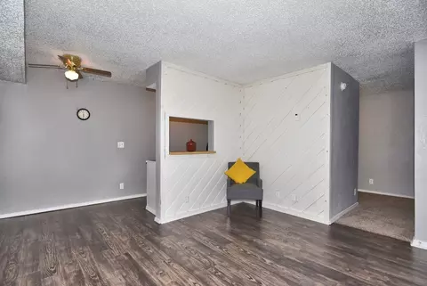 4414 S Garnett Rd, Tulsa, OK 74146