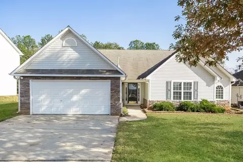 5375 Yellow Pine Dr, Mcdonough, GA 30252