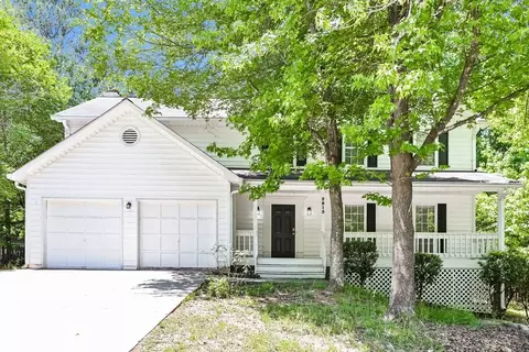 2915 Emerson Lake Dr, Snellville, GA 30078