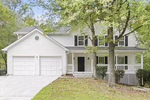 2915 Emerson Lake Dr, Snellville, GA 30078
