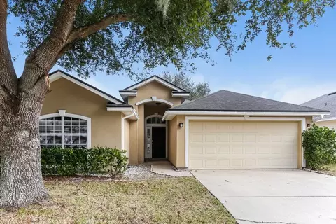 1841 Creekview Dr, Green Cove Springs, FL 32043
