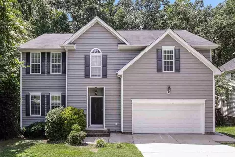 136 Roan Dr, Garner, NC 27529