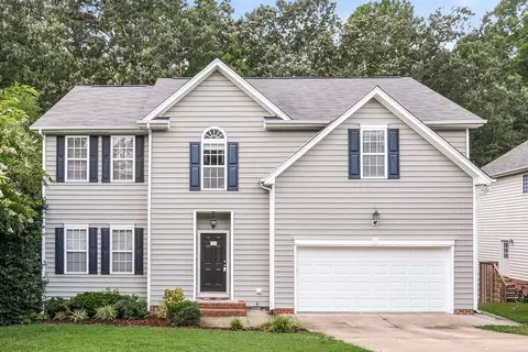 136 Roan Dr, Garner, NC 27529