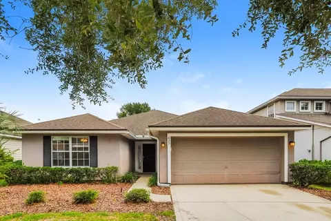 635 Sunny Stroll Dr, Middleburg, FL 32068
