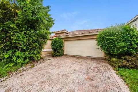 11034 Harbour Springs Cir, Boca Raton, FL 33428