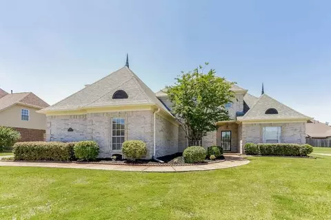 5185 Guffin Rd, Bartlett, TN 38135