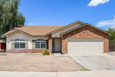 527 N Bailey Cir, Mesa, AZ 85207