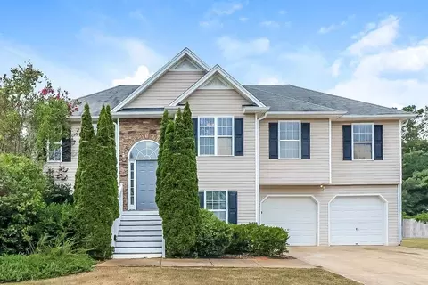 460 Kyles Cir, Hiram, GA 30141