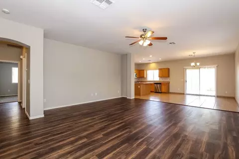 1608 S 80th Ln, Phoenix, AZ 85043 photo 2