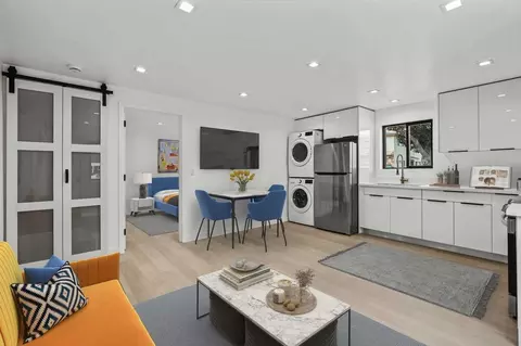 2422 Meadowvale Ave, Los Angeles, CA 90031