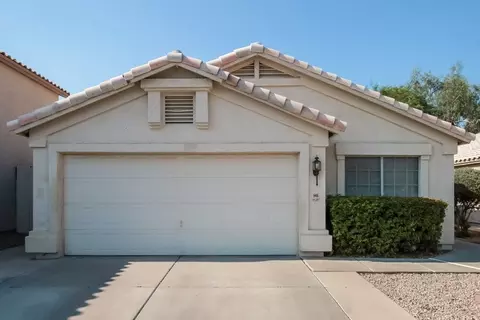 146 W Melody Ct, Gilbert, AZ 85233
