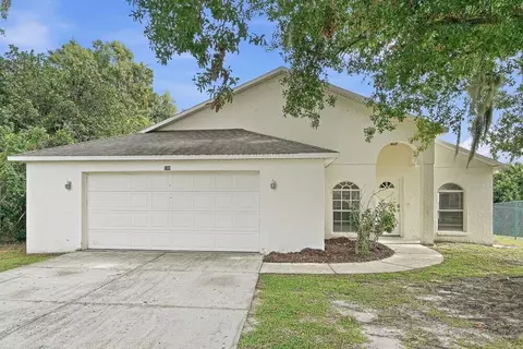208 Diamond Ridge Blvd, Auburndale, FL 33823