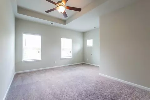 357 E Broad St, Newnan, GA 30263 photo 8