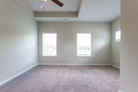 357 E Broad St, Newnan, GA 30263 photo 9