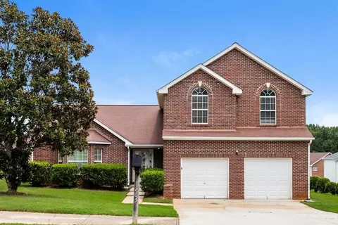 153 Bellington Dr, Mcdonough, GA 30253