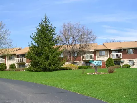 13610 W Cleveland Ave, New Berlin, WI 53151