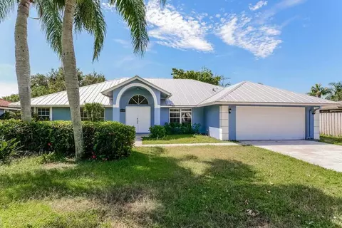 13789 Geranium Pl, Wellington, FL 33414