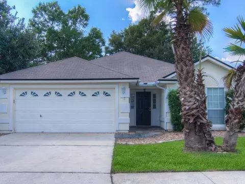1588 Glen View St, Middleburg, FL 32068