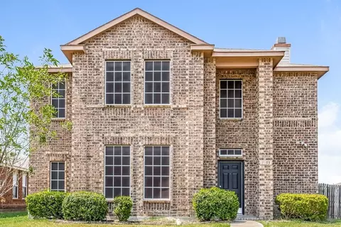 1253 Spring Water Dr, Lancaster, TX 75134