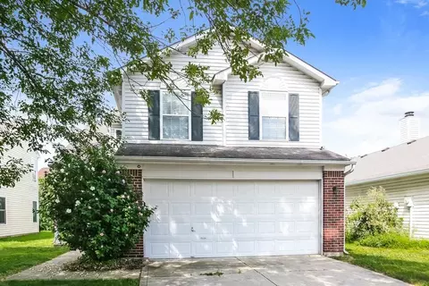 15341 Ten Point Dr, Noblesville, IN 46060