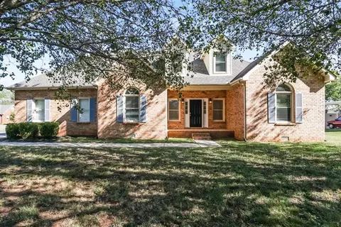 1838 Bridget Dr, Murfreesboro, TN 37129