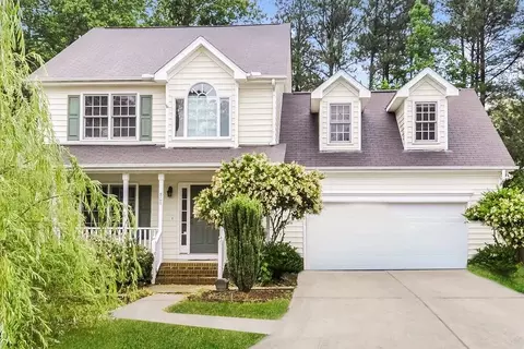 809 E Ivy Valley Dr, Fuquay Varina, NC 27526