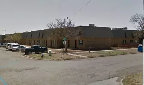 1300 N Walnut Ave #4, Friona, TX 79035
