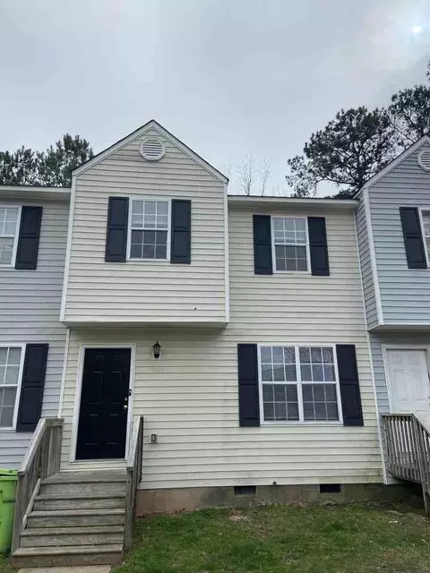 4204 Kaplan Dr, Raleigh, NC 27606