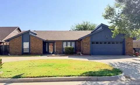 9900 Rockwell Ter, Oklahoma City, OK 73162