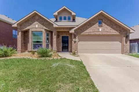 529 Kerry St, Crowley, TX 76036