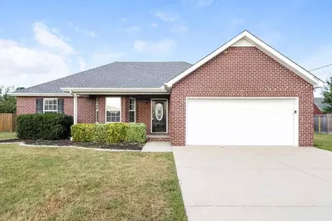 3033 Mesquite Dr, Smyrna, TN 37167