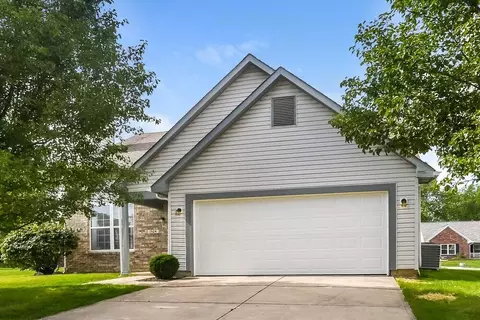 17124 Rushmore Dr, Westfield, IN 46074