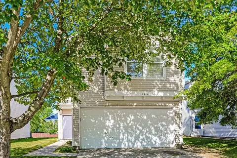 1240 Cutler Ln, Greenwood, IN 46143