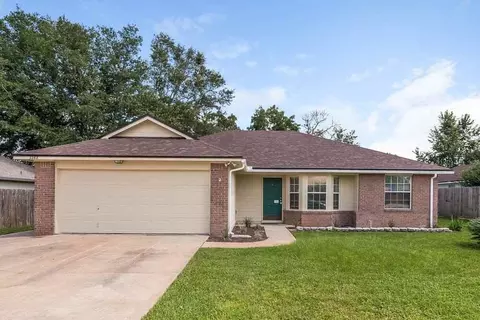 3268 Avalon Dr, Green Cove Springs, FL 32043