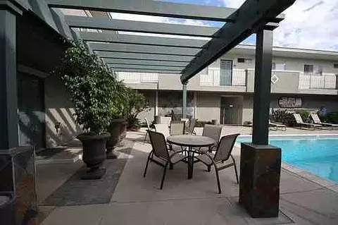 6141 Orange Ave, Cypress, CA 90630