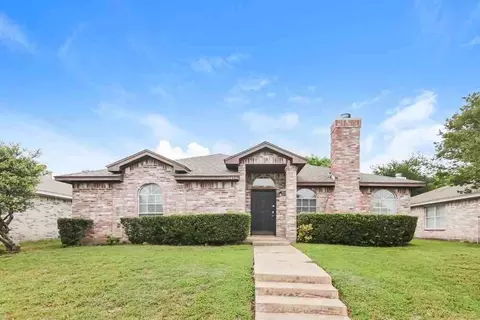 2824 Bent Brook Dr, Mesquite, TX 75181