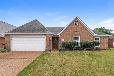 7869 Tankard Dr, Memphis, TN 38125