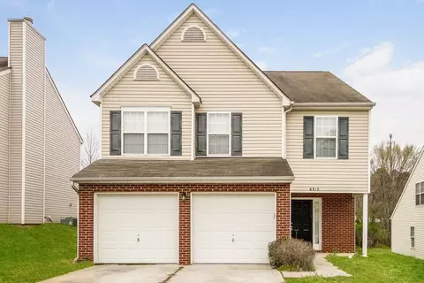 6315 Elliott Dr, Charlotte, NC 28216
