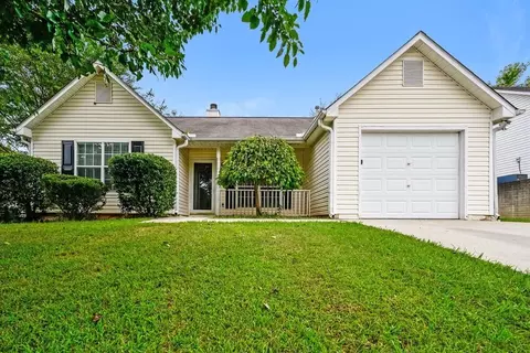 508 Village Cir, Stockbridge, GA 30281
